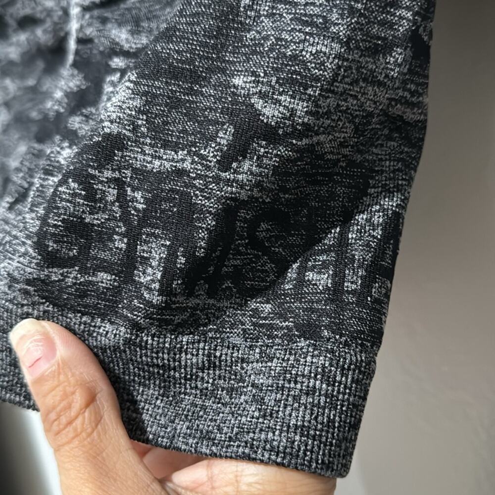 Gymshark Camouflage Seamless Crop Top Size M - Picture 4 of 12